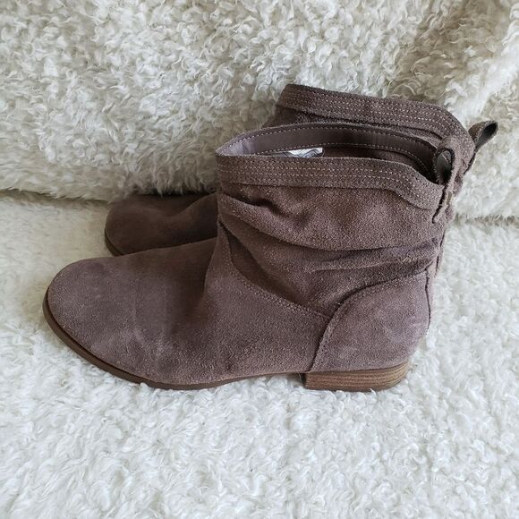 Koolaburra by UGG gray suede lorelei slouch boots - Picture 4 of 9